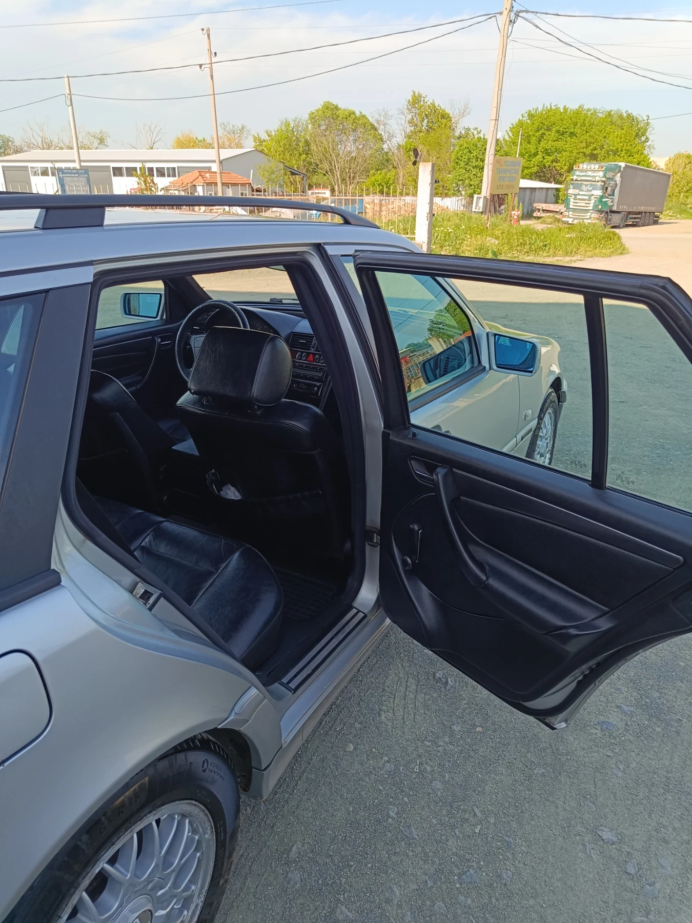 Mercedes-Benz C 220 2.2 CDI, снимка 12 - Автомобили и джипове - 54514487