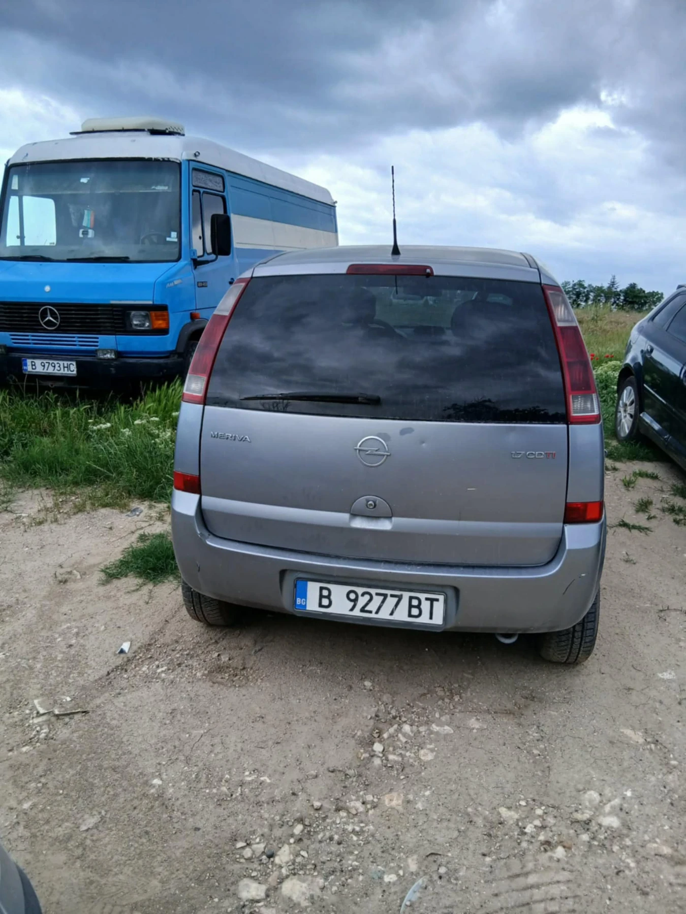 Opel Meriva, снимка 3 - Автомобили и джипове - 54840552