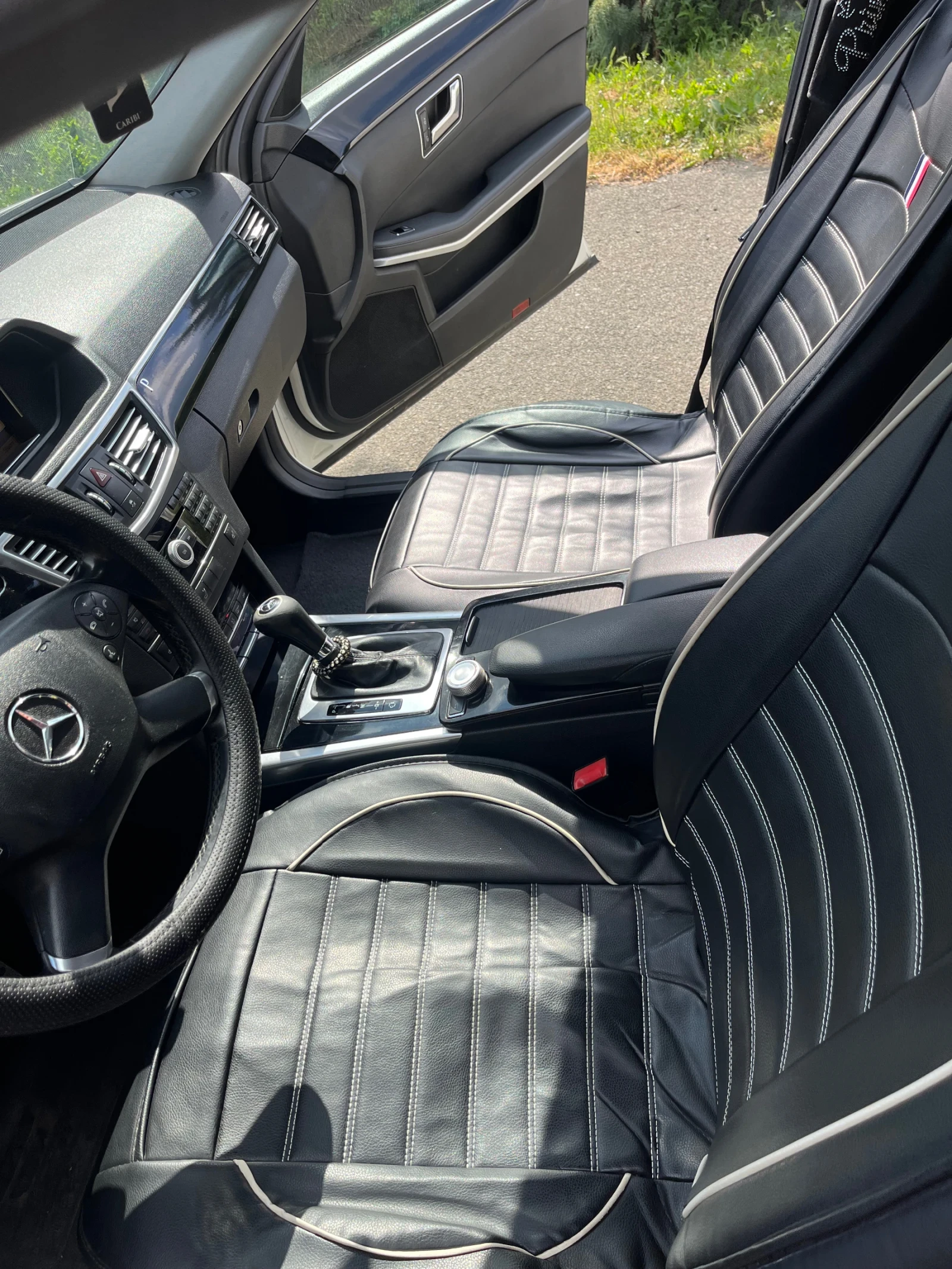 Mercedes-Benz E 220, снимка 7 - Автомобили и джипове - 54989600