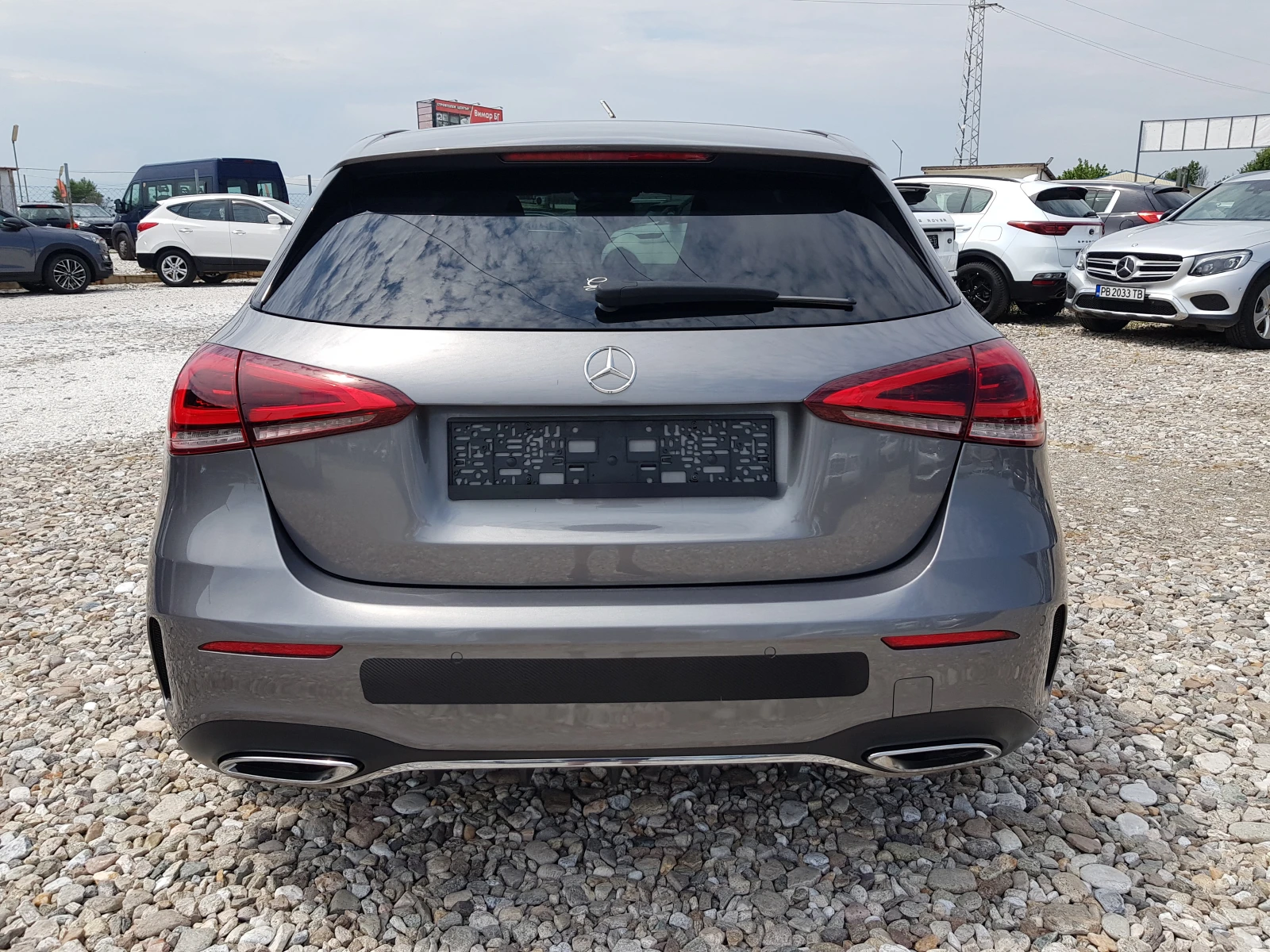 Mercedes-Benz A 180 D AMG EDITION/ДИСТРОНИК/ПОДГРЕВ/КЕЙ ЛЕС /05/2019г., снимка 5 - Автомобили и джипове - 55402350