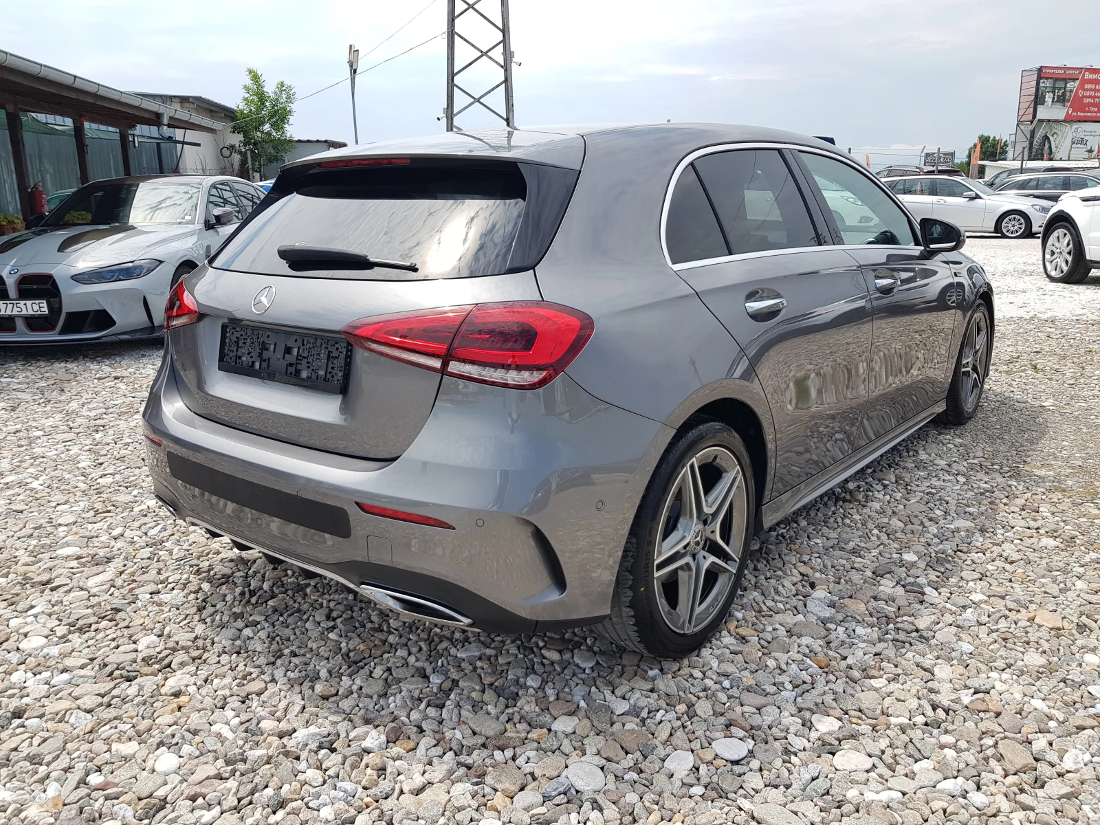 Mercedes-Benz A 180 D AMG EDITION/ДИСТРОНИК/ПОДГРЕВ/КЕЙ ЛЕС /05/2019г., снимка 4 - Автомобили и джипове - 55402350