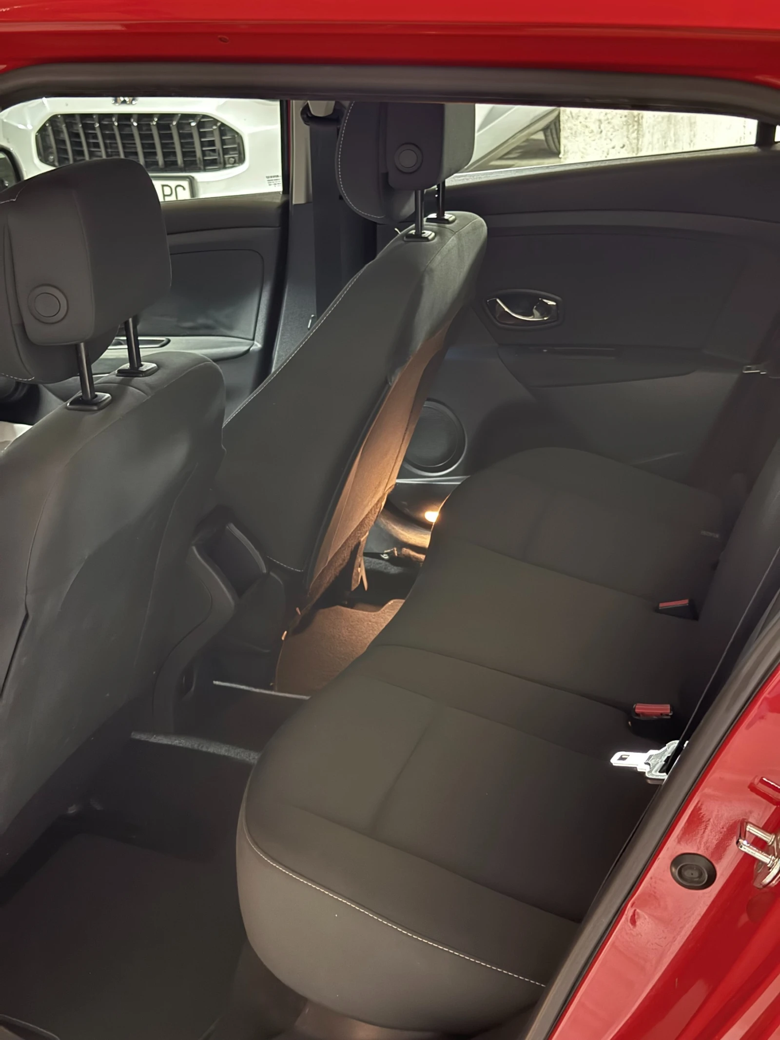 Renault Megane | Mobile.bg � ����������� 13