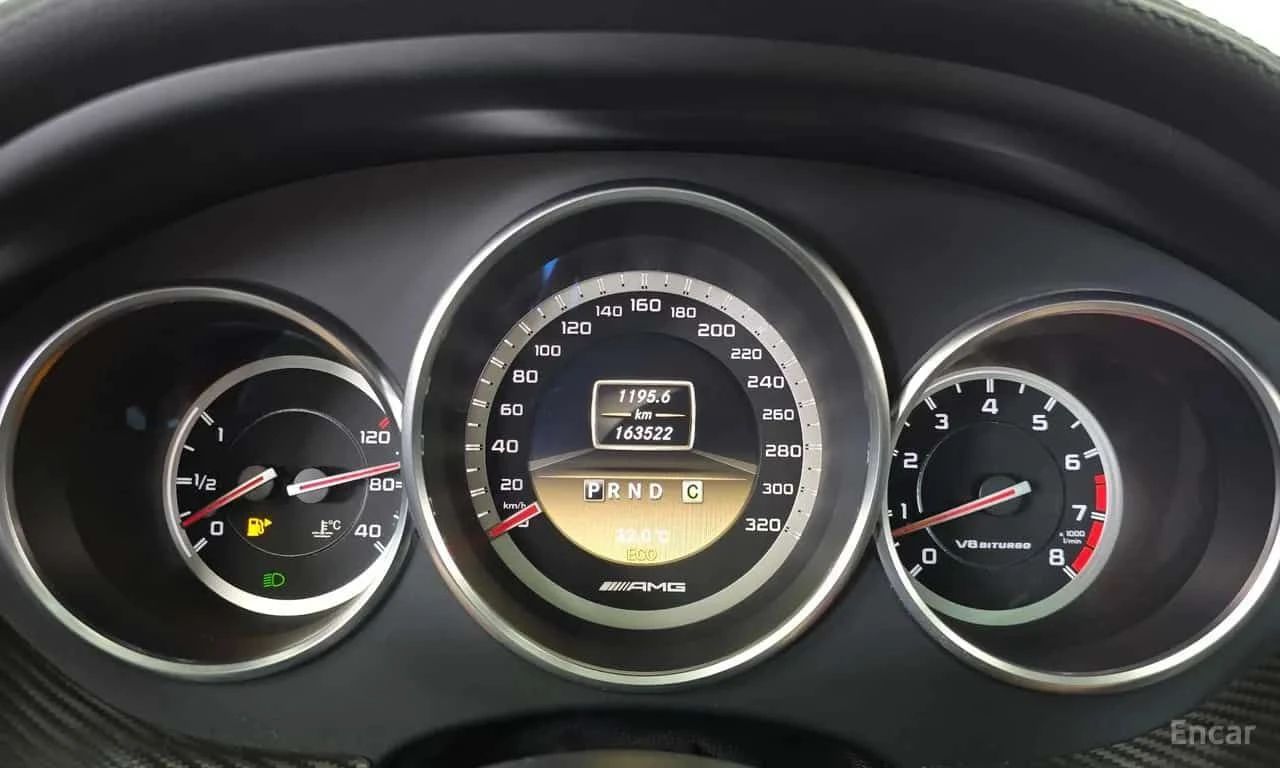 Mercedes-Benz CLS * CLS63 AMG * ЦЕНА ДО БГ, снимка 8 - Автомобили и джипове - 55574364