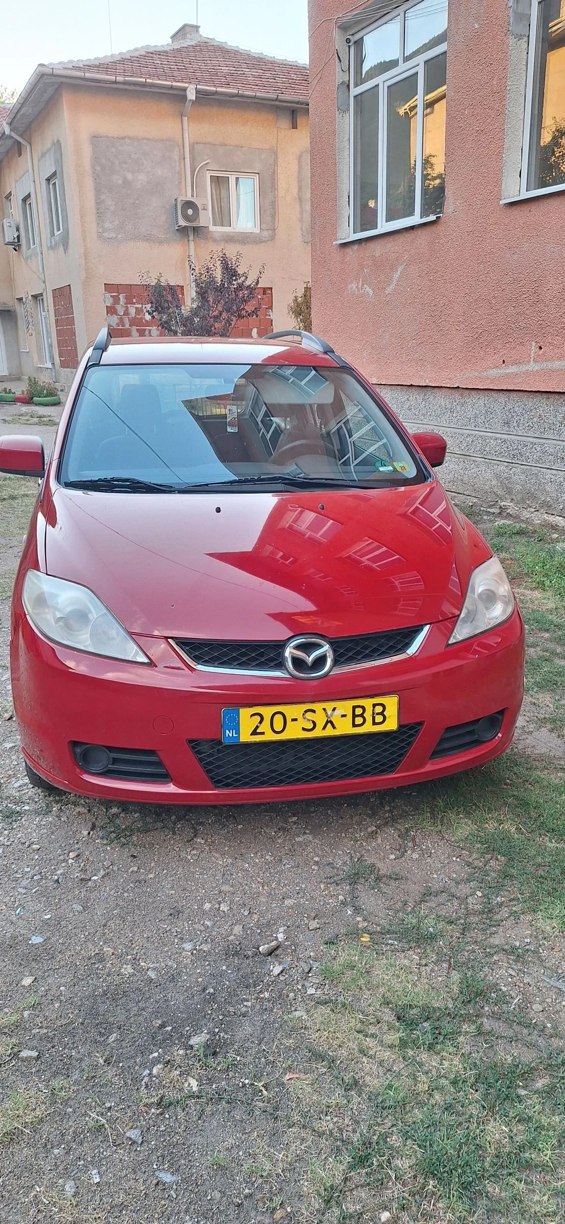 Mazda 5