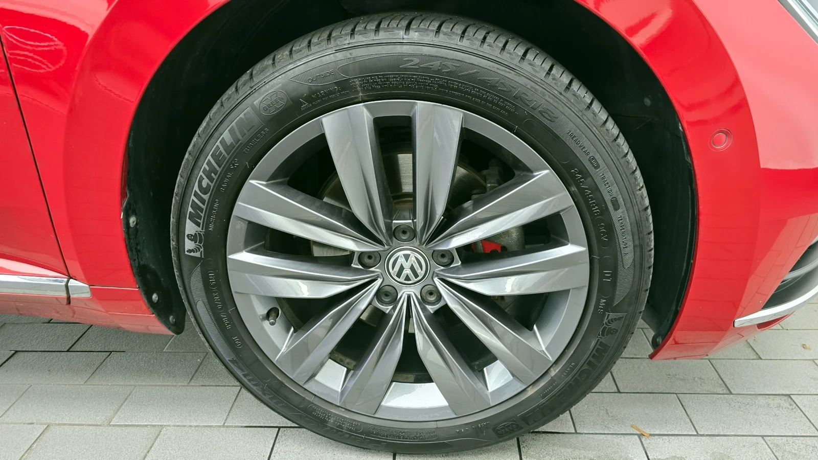 VW Arteon 2.0 TDI* BLIND SPOT* ЛЮК* КРАЙНА ЦЕНА, снимка 5 - Автомобили и джипове - 55983920