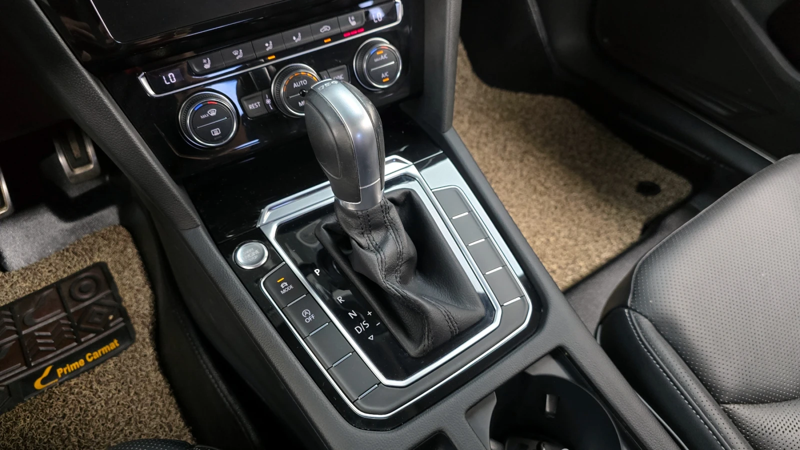 VW Arteon 2.0 TDI* BLIND SPOT* ЛЮК* КРАЙНА ЦЕНА, снимка 9 - Автомобили и джипове - 55983920