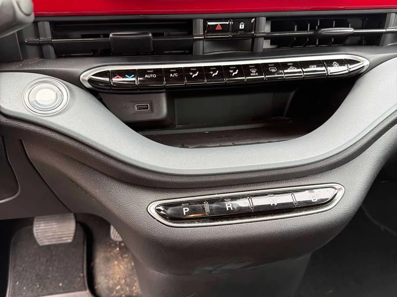 Fiat 500e * (RED) Edition * CARFAX * KEYLESS * , снимка 14 - Автомобили и джипове - 56295490