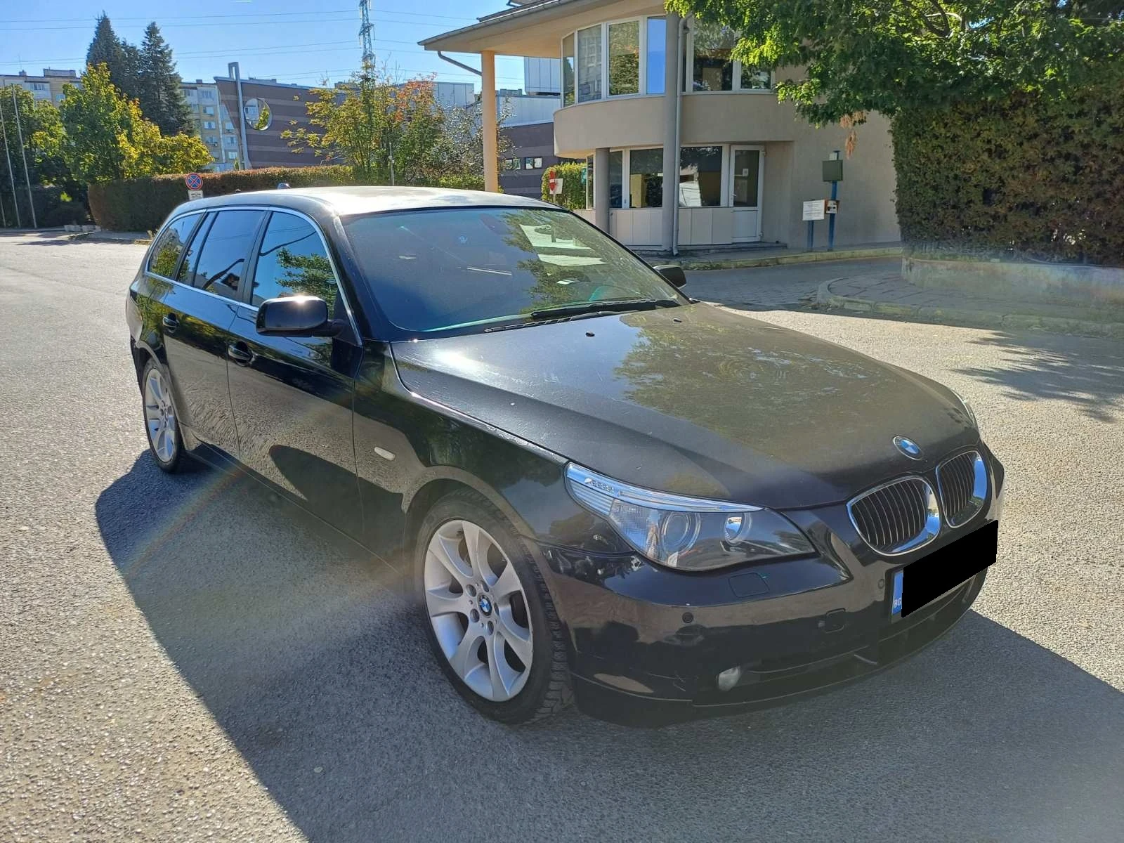 BMW 530 d xDrive  Touring , снимка 7 - Автомобили и джипове - 56369365