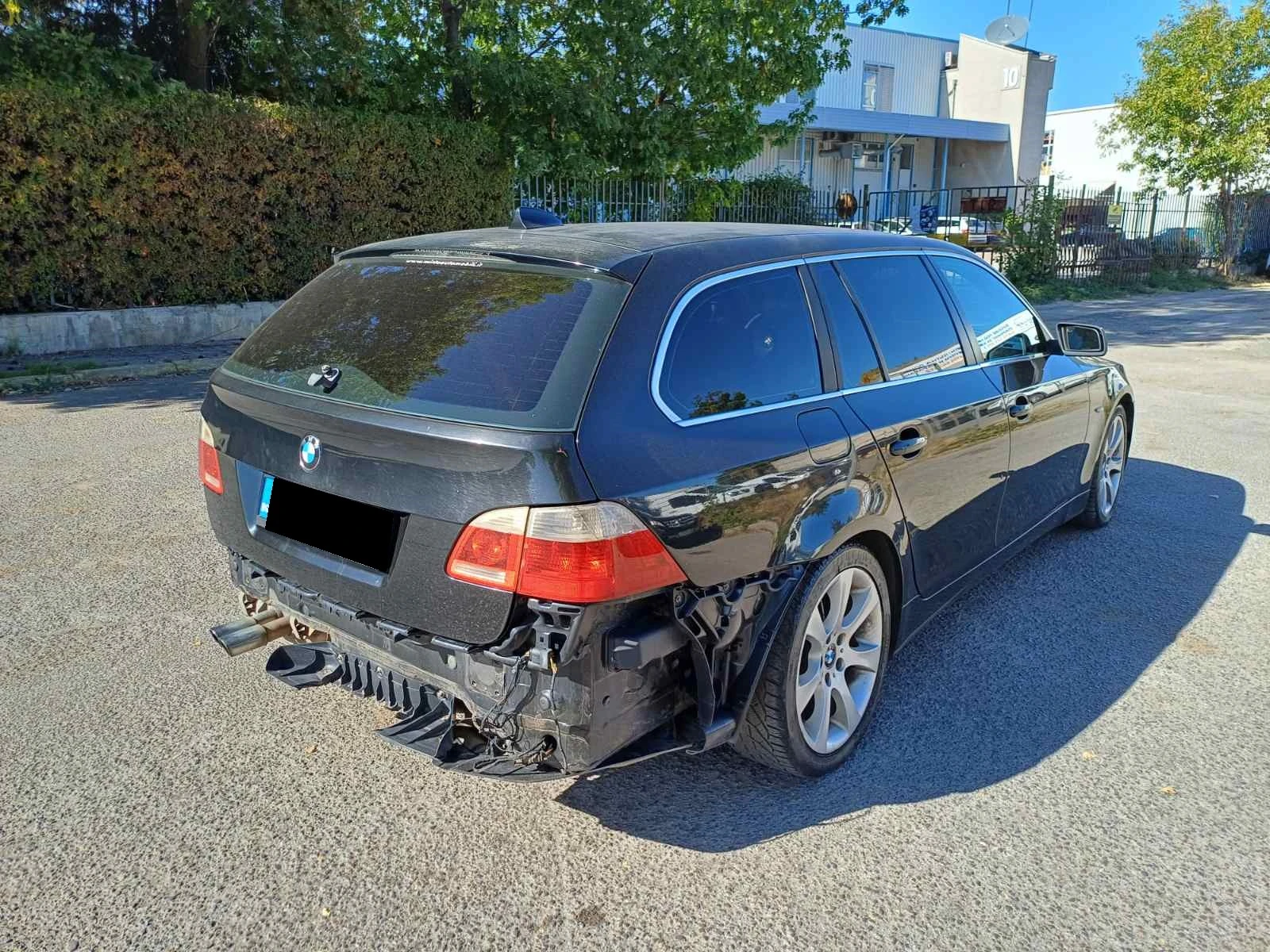 BMW 530 d xDrive  Touring , снимка 5 - Автомобили и джипове - 56369365