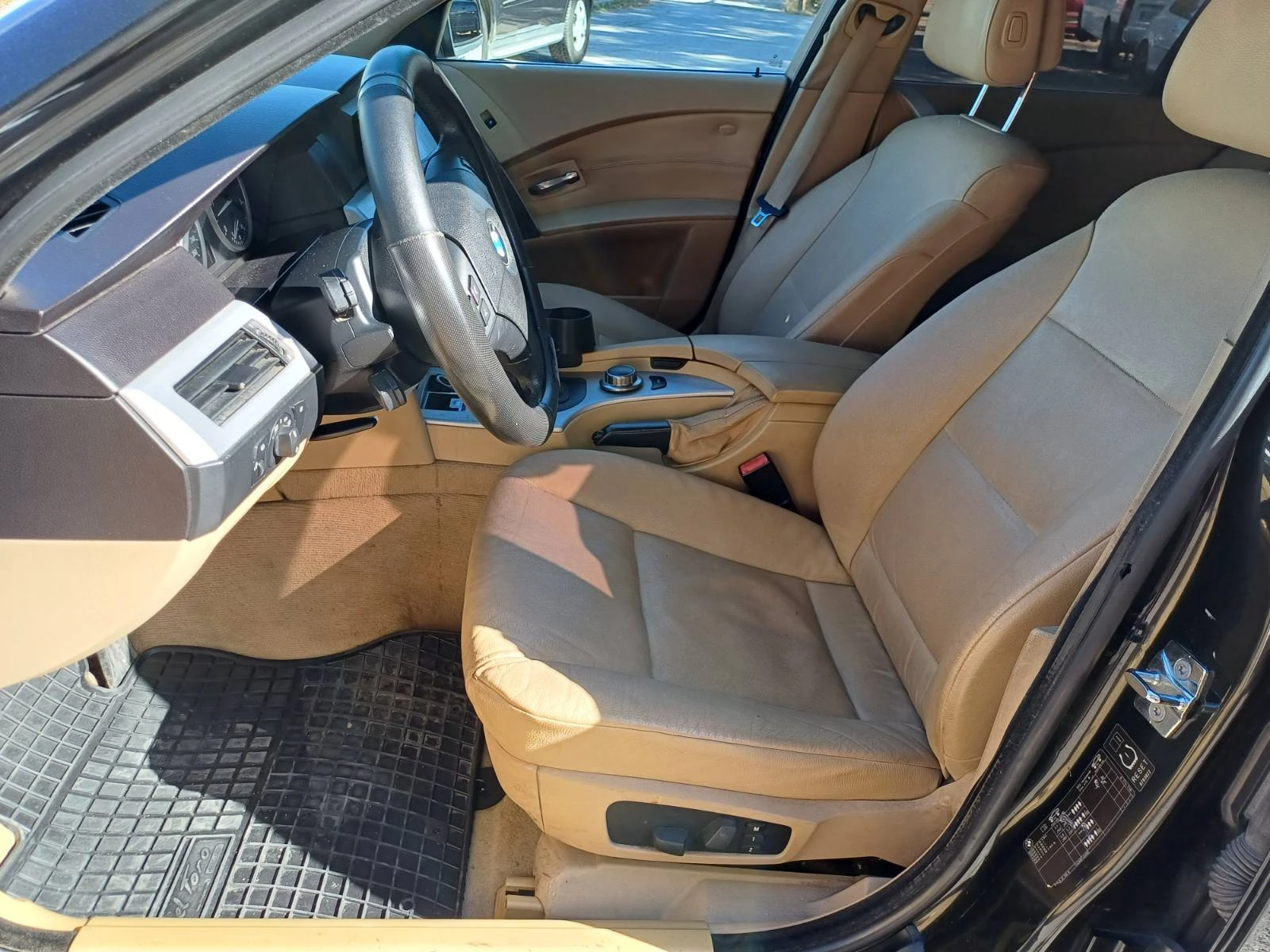 BMW 530 d xDrive  Touring , снимка 10 - Автомобили и джипове - 56369365