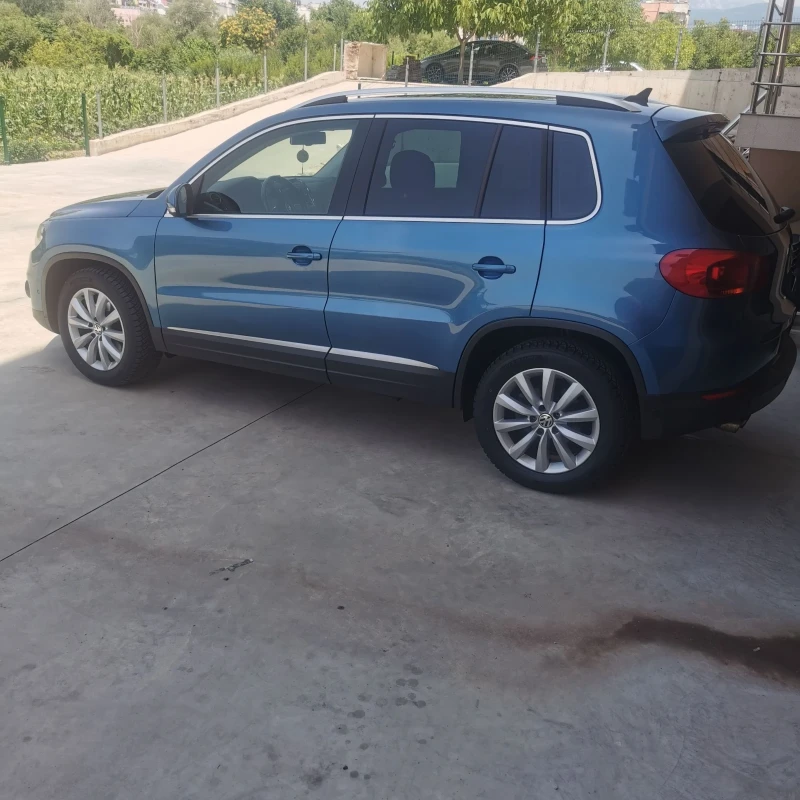 VW Tiguan 2.0 tdi 110, снимка 7 - Автомобили и джипове - 46830431