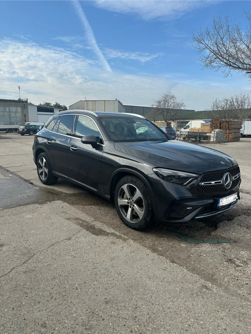 Mercedes-Benz GLC 220, снимка 3 - Автомобили и джипове - 48926403