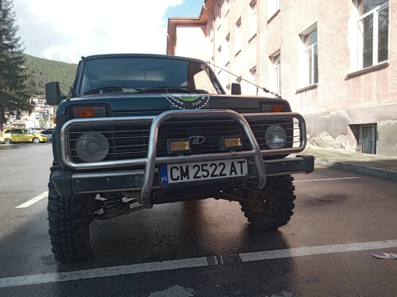Lada Niva, снимка 3 - Автомобили и джипове - 52472628