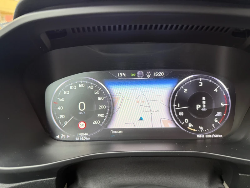 Volvo XC40, снимка 13 - Автомобили и джипове - 52429456