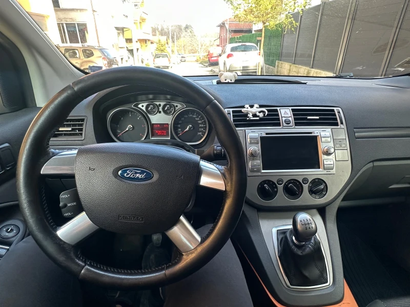 Ford Kuga 2.0 TDCi AWD, снимка 7 - Автомобили и джипове - 52665509