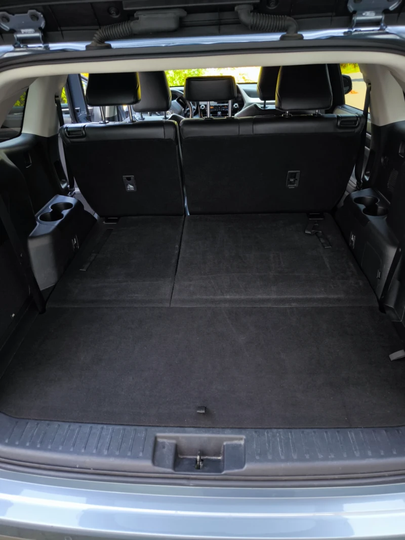 Toyota Highlander, снимка 11 - Автомобили и джипове - 53484251