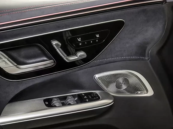 Mercedes-Benz EQE SUV 43 AMG 4Matic = Premium = Гаранция - изображение 3