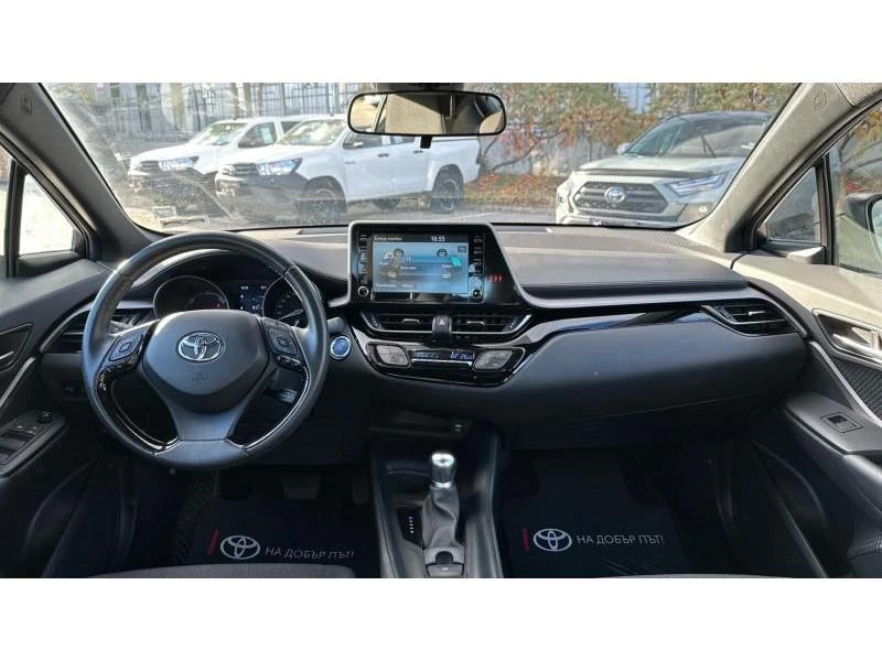 Toyota C-HR 1.8 HSD CENTER FWD - изображение 8