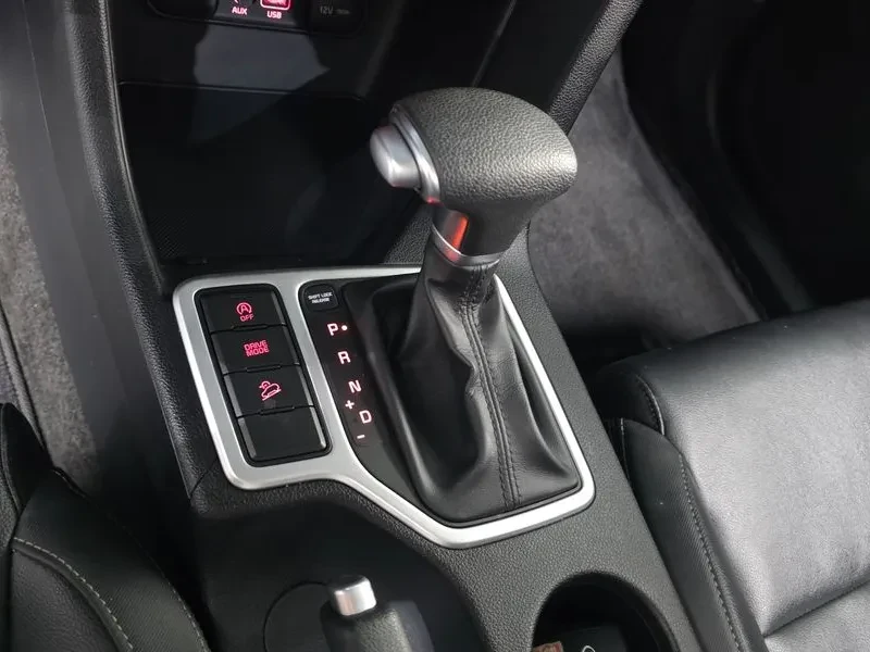 Kia Sportage 4Th Generation Diesel 1.7 2Wd Trendy, снимка 9 - Автомобили и джипове - 55076656