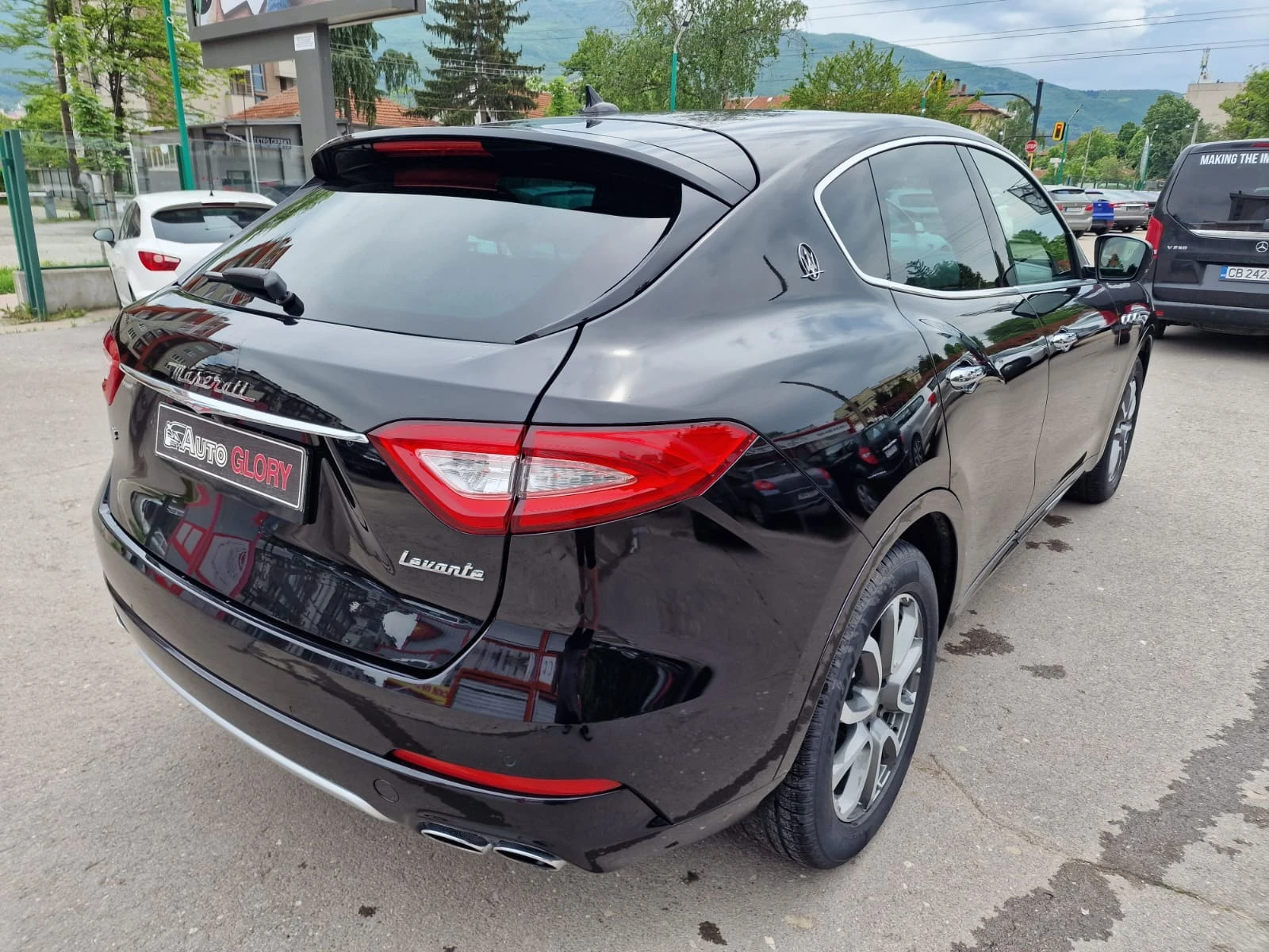 Maserati Levante 3.0 BENZ - изображение 4