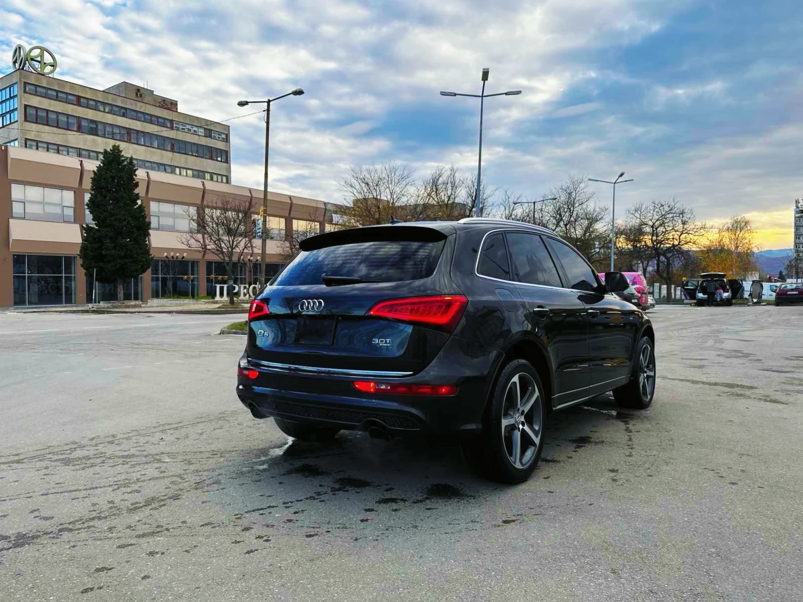 Audi Q5 3.0 TFSI * S-LINE* PANO* B&O* ����� ������ | Mobile.bg � ����������� 17