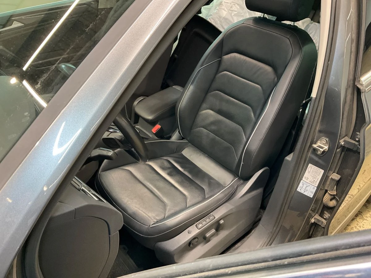 VW Tiguan 2.0* TDI* Highline* 4Motion - изображение 10