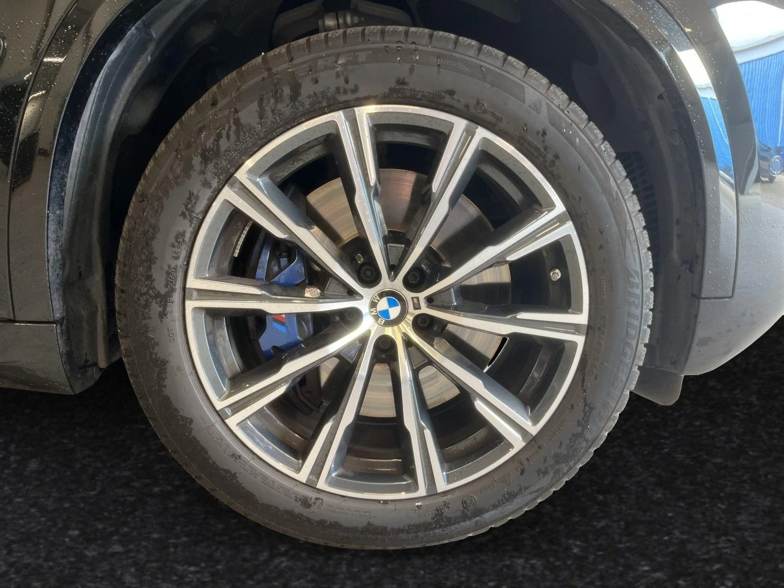 BMW X5 M60i/xDrive/FACELIFT/H&K/PANO/HEAD UP/360/ - изображение 6