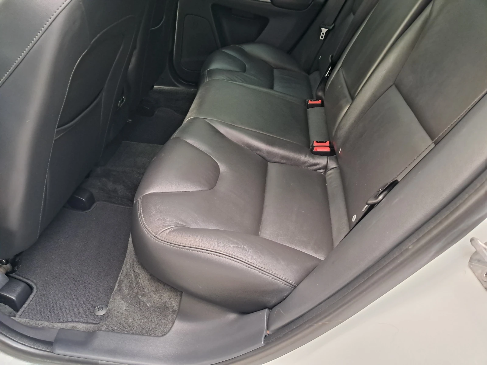 Volvo XC60 3.0 AWD T6 PREMIER+  | Mobile.bg � ����������� 10