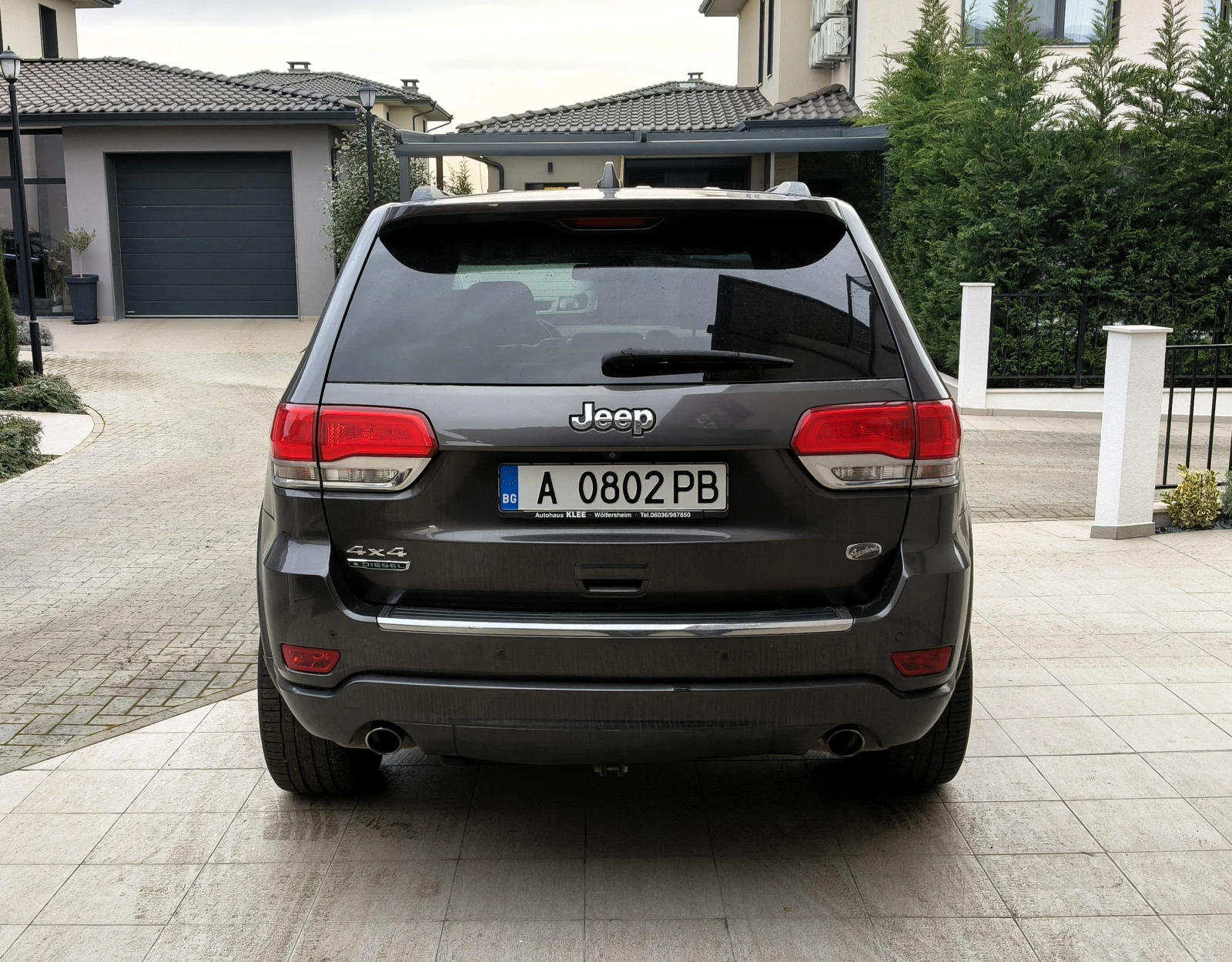 Jeep Grand cherokee Overland 3.0d 4х4 - изображение 4