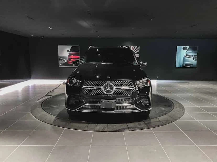 Mercedes-Benz GLE * 350 * PANO* KEYLESS* ПОДГРЕВ* , снимка 6 - Автомобили и джипове - 53716029