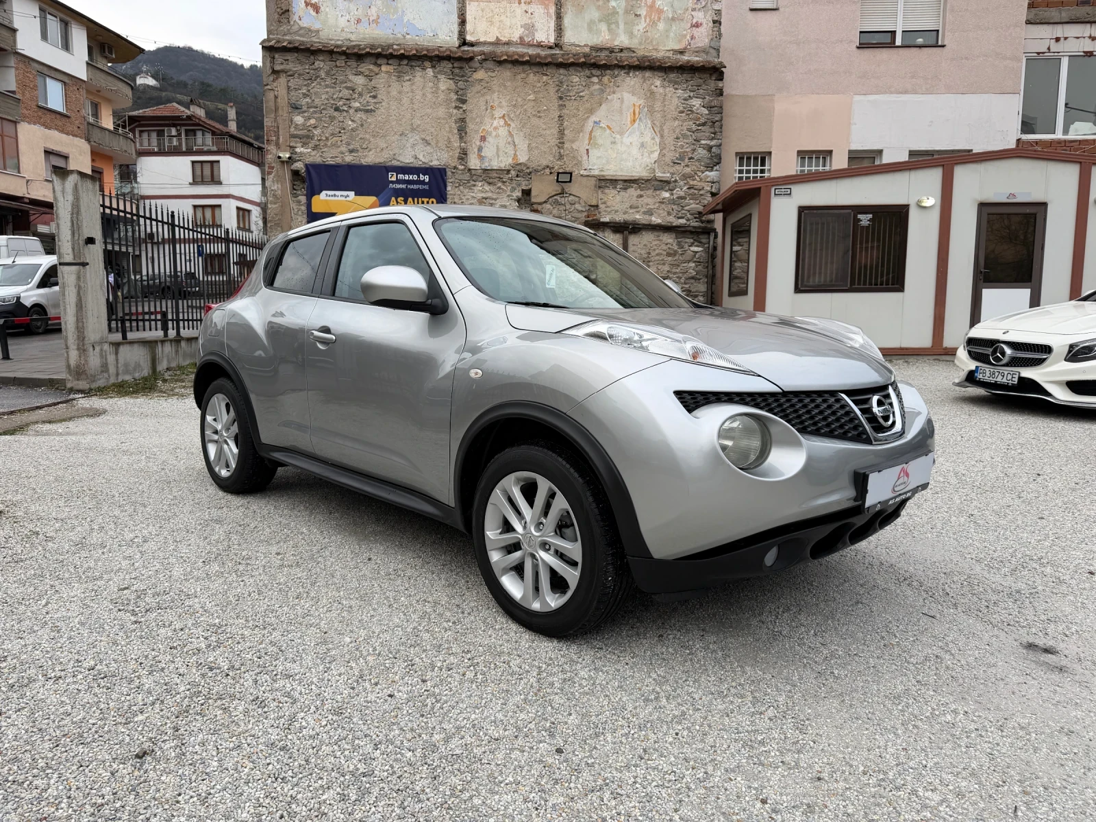 Nissan Juke TEKNA * 1.5DCI * РЪЧКА * СЕРВИЗНА ИСТОРИЯ, снимка 3 - Автомобили и джипове - 53889850
