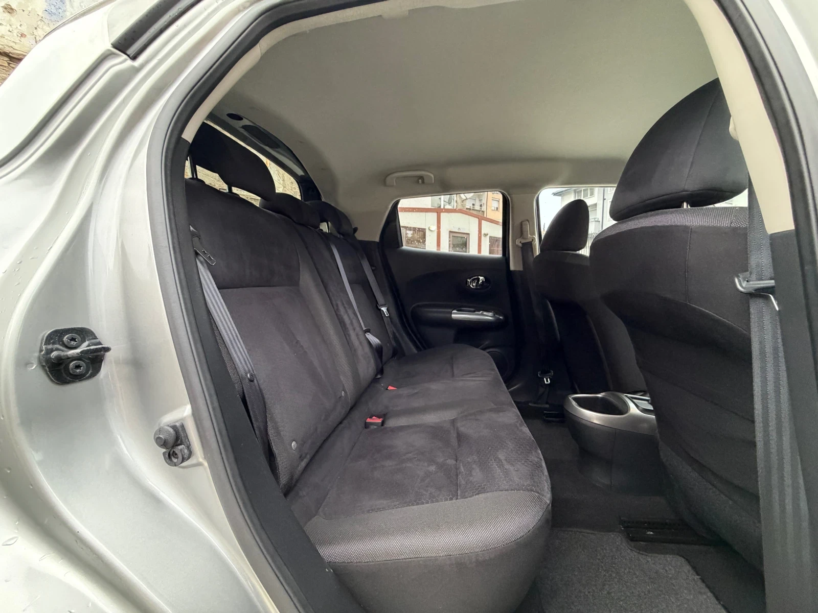 Nissan Juke TEKNA * 1.5DCI * РЪЧКА * СЕРВИЗНА ИСТОРИЯ, снимка 12 - Автомобили и джипове - 53889850