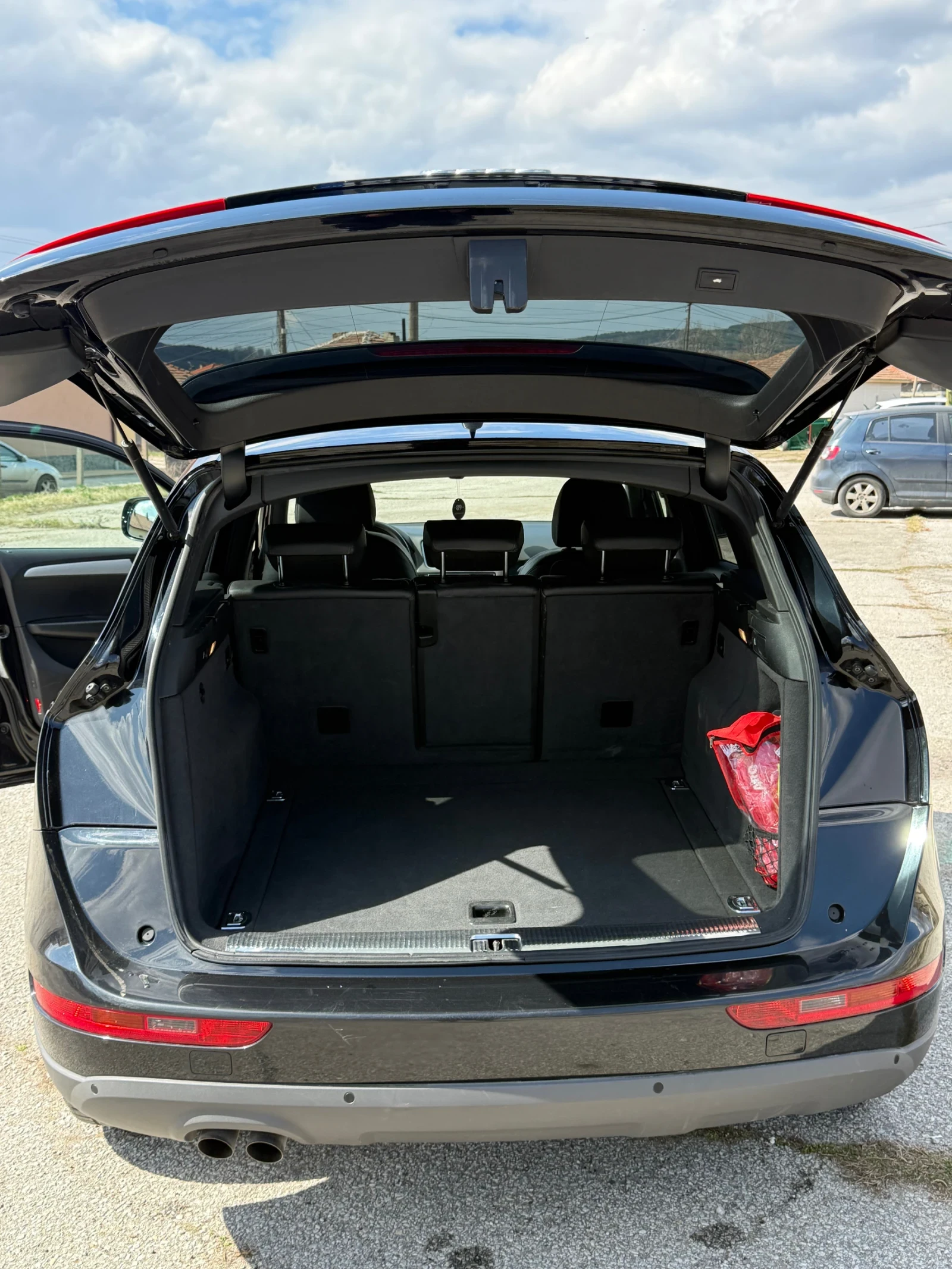 Audi Q5 2.0 TDI 170к.с., снимка 16 - Автомобили и джипове - 53976279