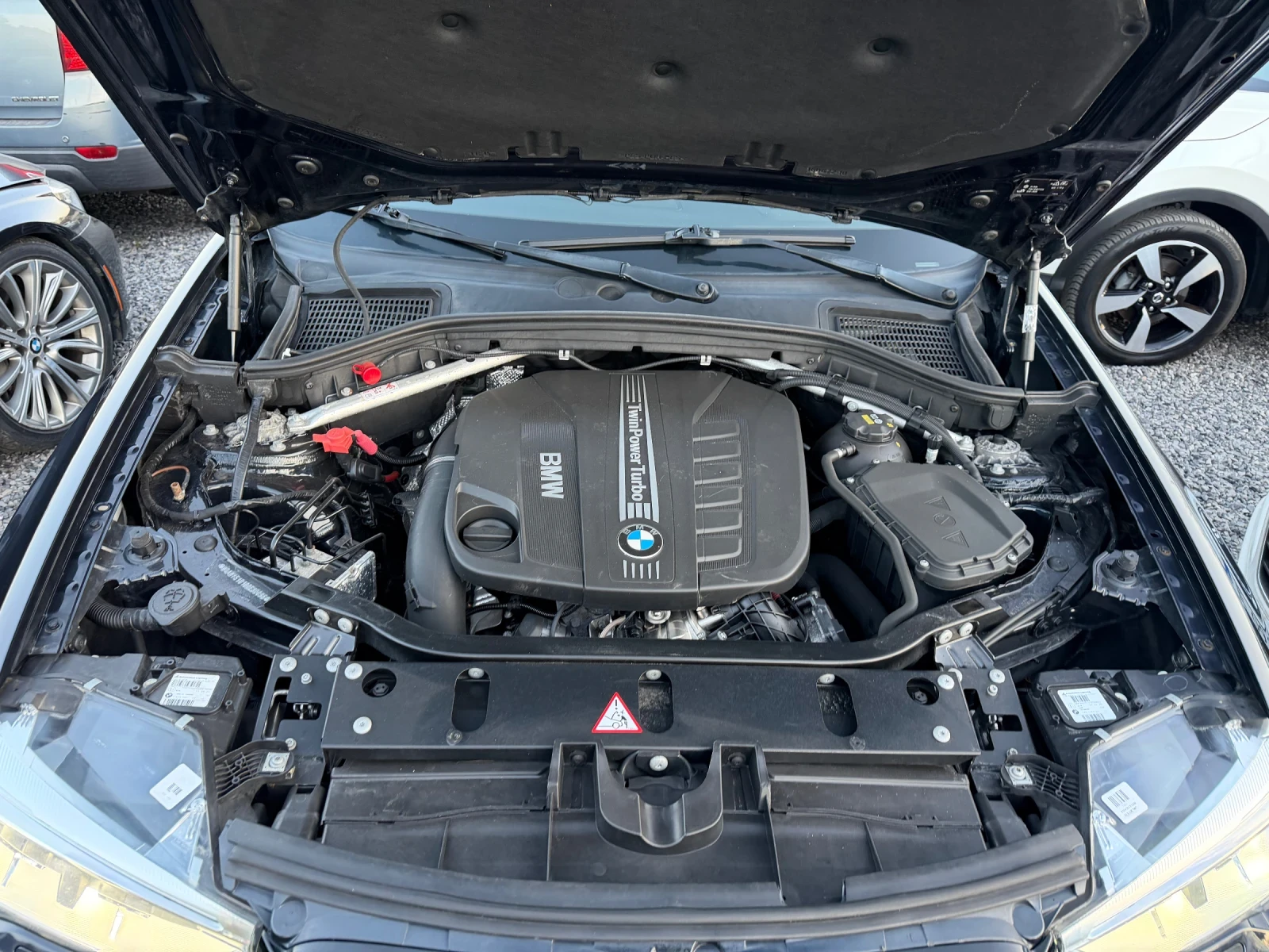 BMW X3 3.0D, 258Hp, M-Pack, Distr.Head-Up, Панорама, 360К, снимка 13 - Автомобили и джипове - 54138557