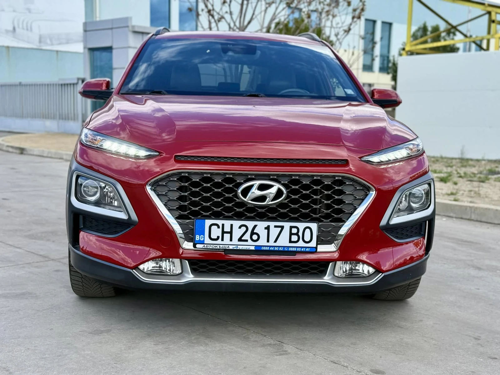 Hyundai Kona 1.6 АВТОМАТИК 4x4, снимка 8 - Автомобили и джипове - 54309500