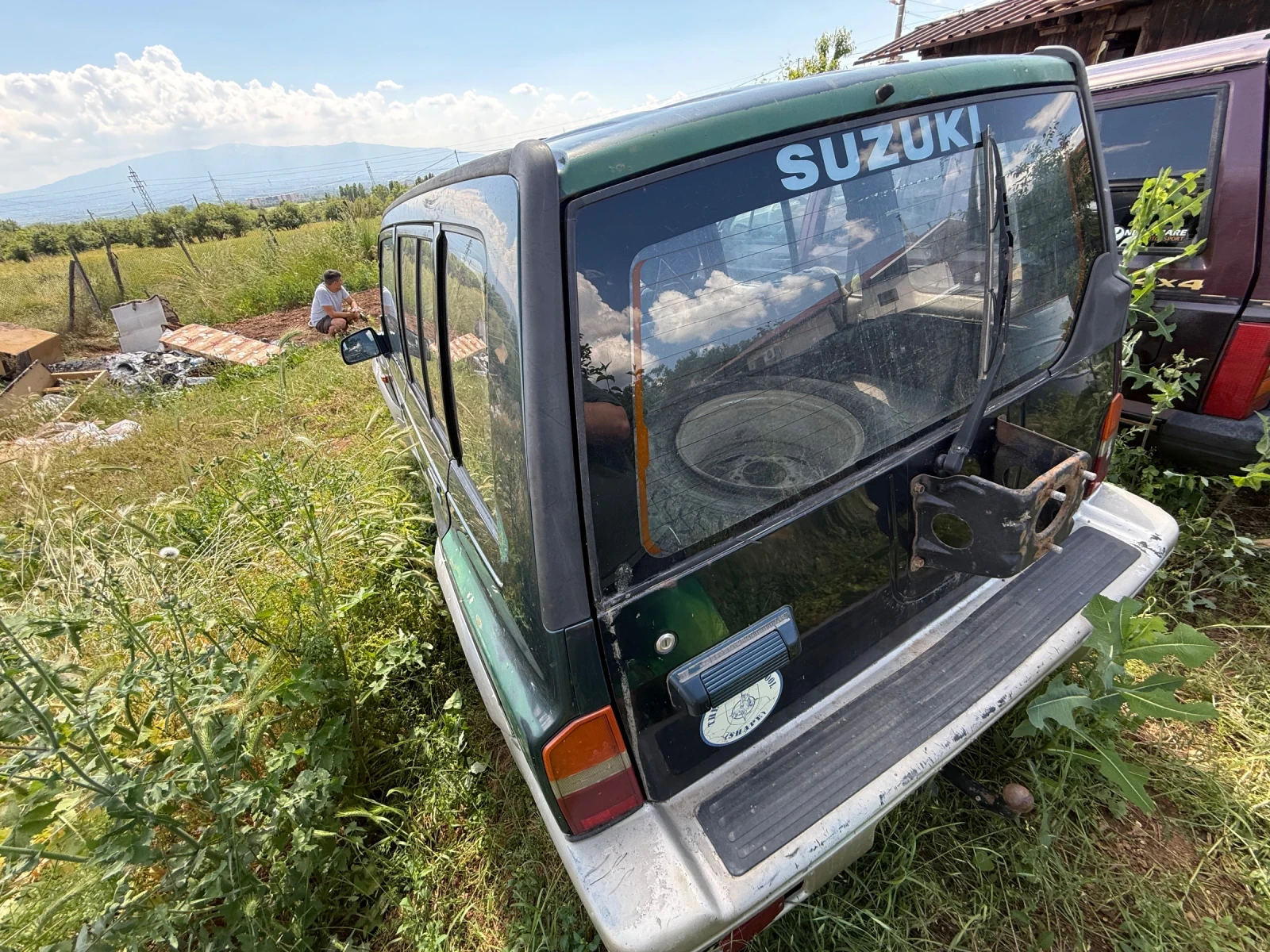 Suzuki Vitara 2.0 Бензин, снимка 6 - Автомобили и джипове - 54836110