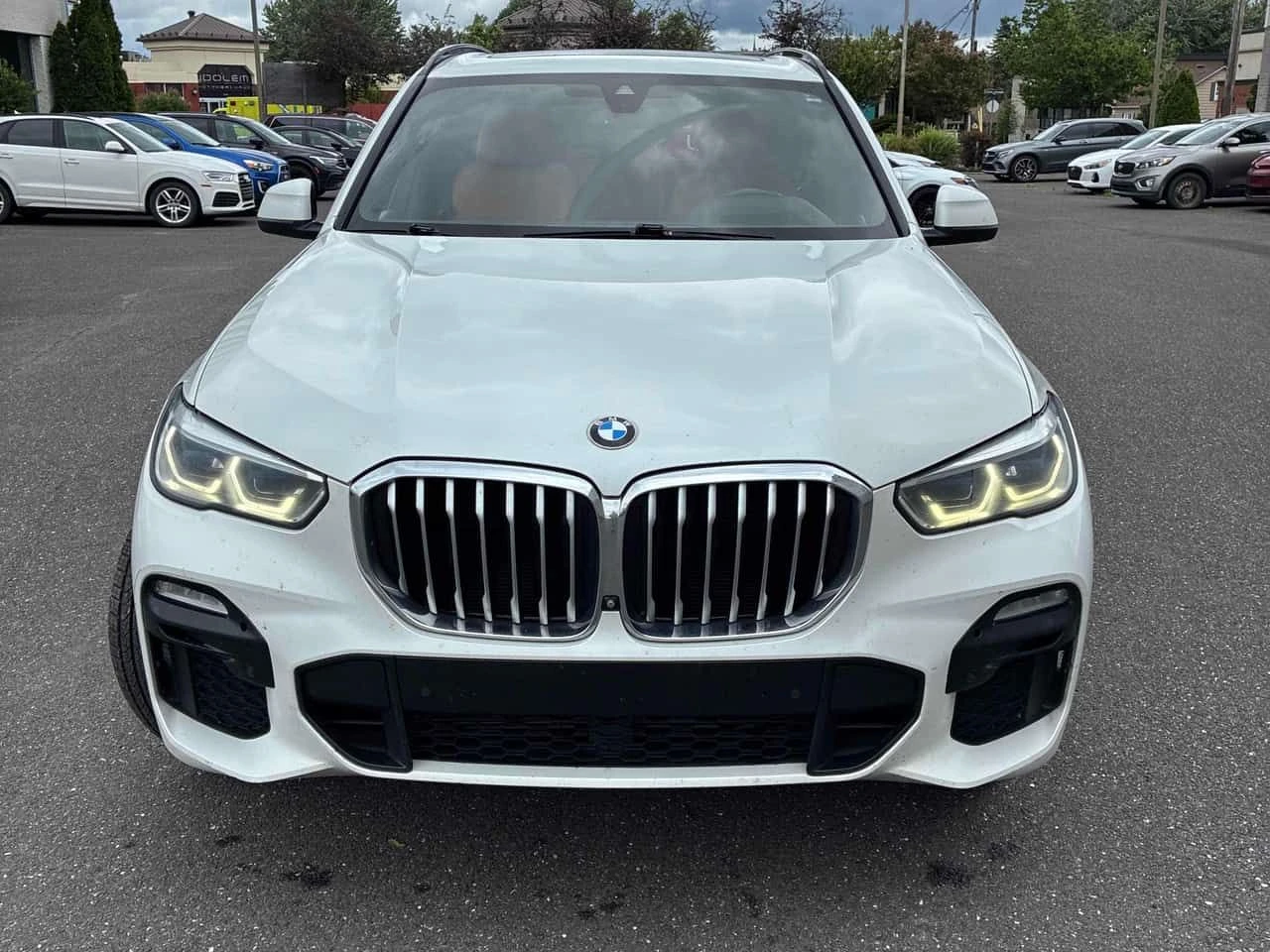 BMW X5 xDrive40i M SPORT/LASER/360/ПАНОРАМА/ОБДУХВАНЕ, снимка 2 - Автомобили и джипове - 54977150