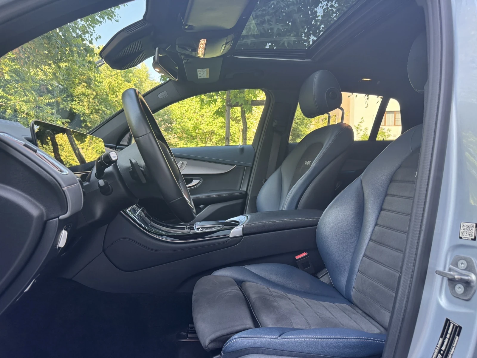 Mercedes-Benz EQC 400 / ANNIVERSARY 1886 / 4-MATIC , снимка 10 - Автомобили и джипове - 55660920