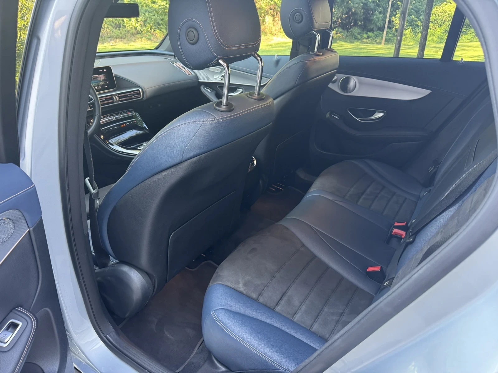 Mercedes-Benz EQC 400 / ANNIVERSARY 1886 / 4-MATIC , снимка 11 - Автомобили и джипове - 55660920