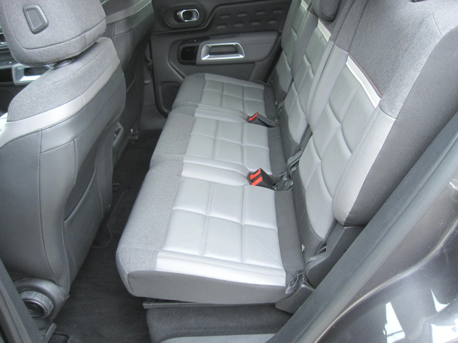 Citroen C5 Aircross 95х.КМ.Автомат, Кожа, Камера, снимка 12 - Автомобили и джипове - 56233277