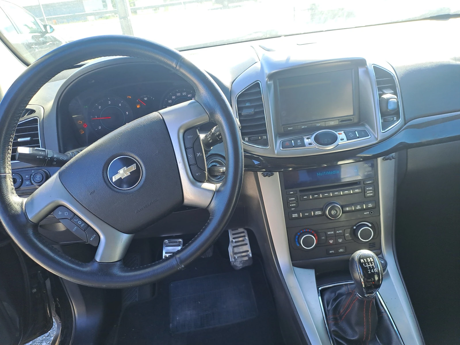 Chevrolet Captiva 2.2CRDI 4X4 184K.C. 7 места, снимка 7 - Автомобили и джипове - 56323865