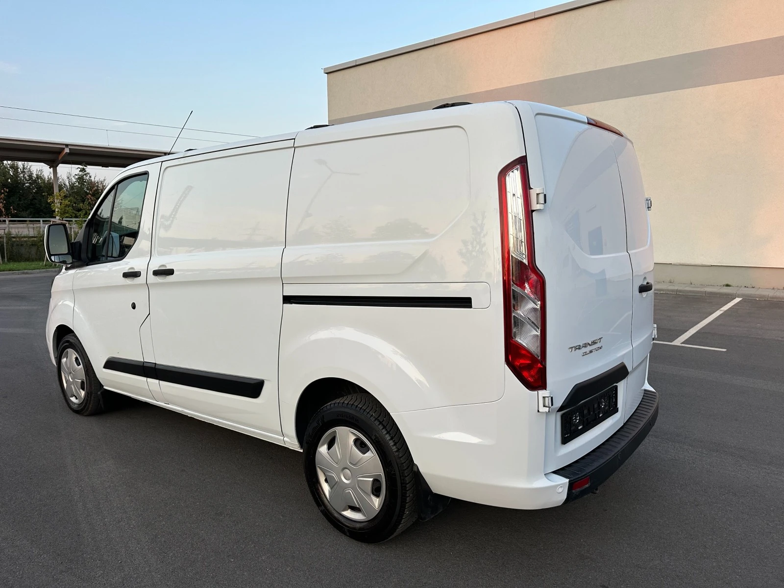 Ford Transit 2.0ТDCI* 131hp* FACE LIFT* ЧИСТО НОВ*  - изображение 6