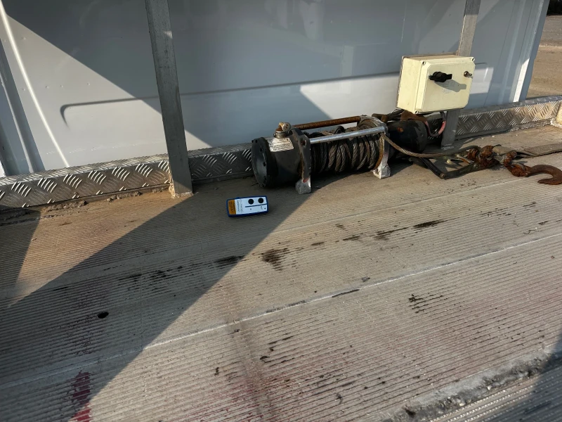 Mercedes-Benz 508 Мерцедес Спринтер 516, снимка 8 - Камиони - 52347845