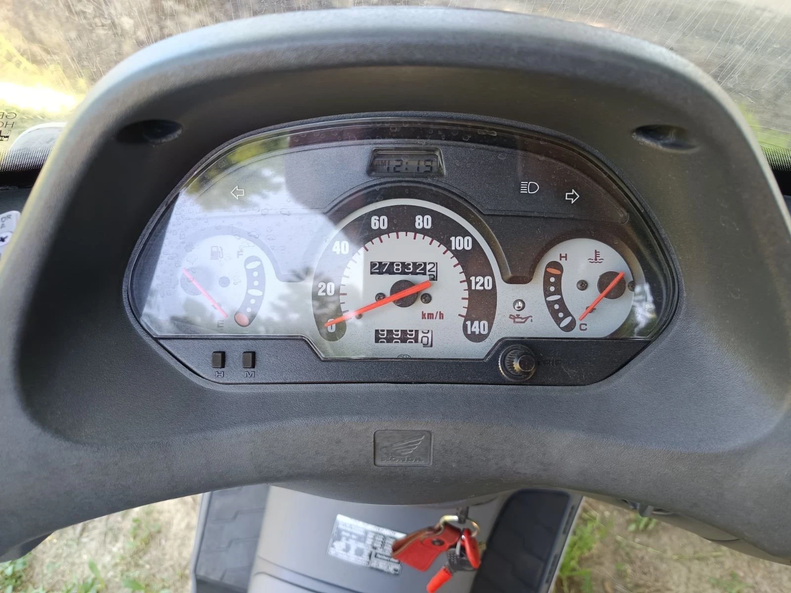 Honda Pantheon 150 куб - изображение 4