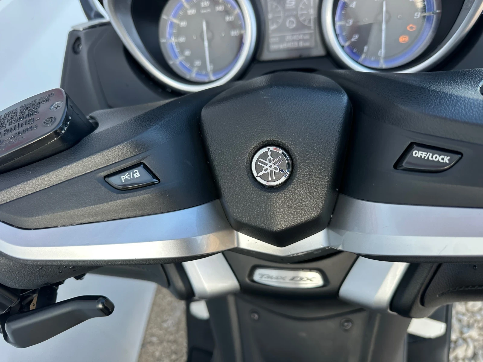 Yamaha T-max DX | Mobile.bg � ����������� 10