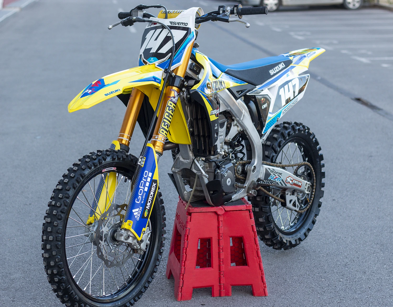 Suzuki Rmz 450 ЛИЗИНГ NEW, снимка 3 - Мотоциклети и мототехника - 54731454