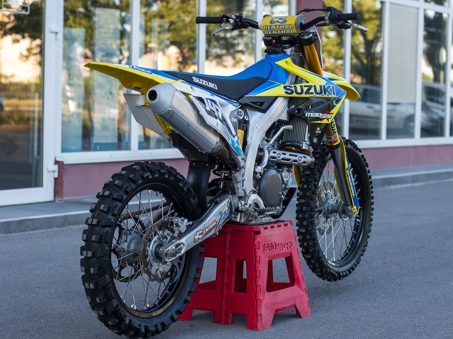 Suzuki Rmz 450 ЛИЗИНГ NEW, снимка 6 - Мотоциклети и мототехника - 54731454