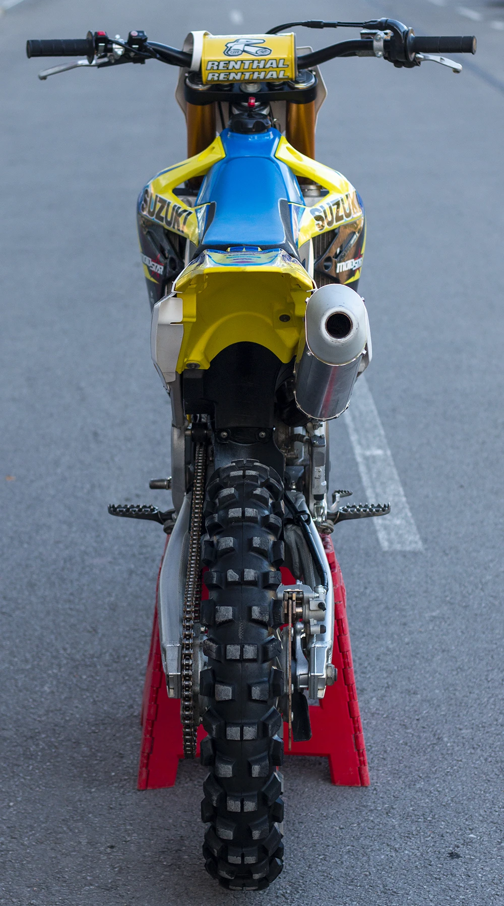 Suzuki Rmz 450 ЛИЗИНГ NEW, снимка 9 - Мотоциклети и мототехника - 54731454