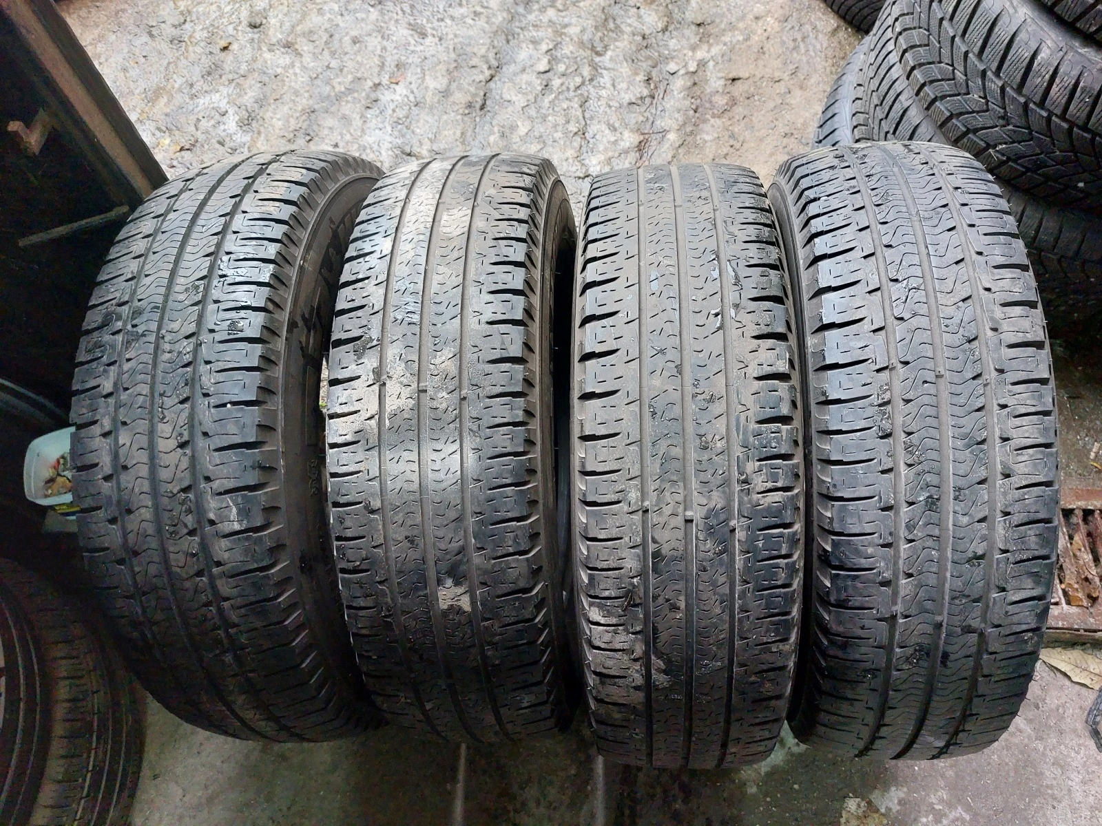 ���� 225/75R16 | Mobile.bg � ����������� 1