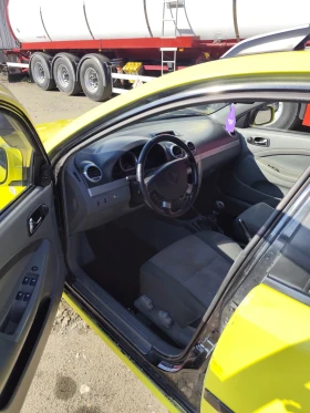 Chevrolet Nubira Газ, снимка 3 - Автомобили и джипове - 53657471